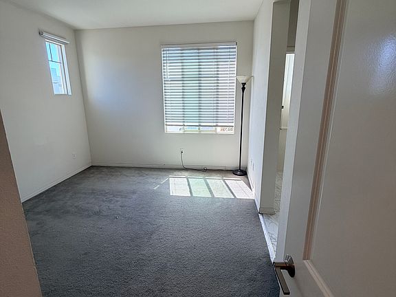 5th image of 13023 Union Ave