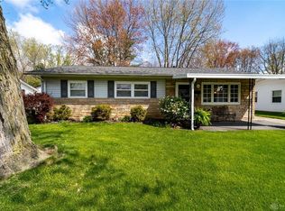 5869 Mayville Dr, Dayton, OH 45432
