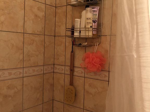 5th image of 1422 Rock Glen Ave APT 311