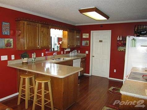 Solid surface countertops in the Kitchen