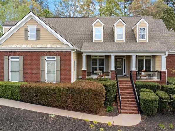 35 Waterstone Dr SE, Cartersville, GA 30121