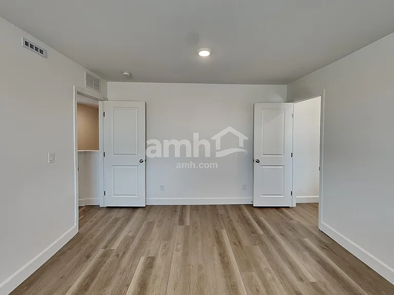 6459 Rush Ave — Photo 20