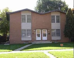1323 Broadway Ave photo 1