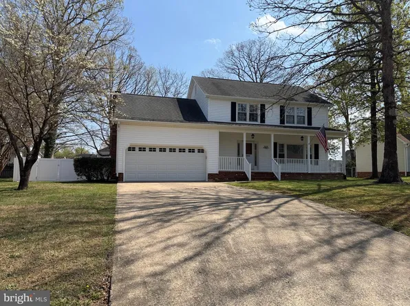 503 Maple Grove Dr, Fredericksburg, VA 22407