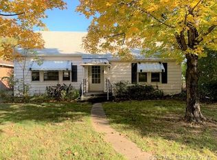 403 NW 1st St, Checotah, OK 74426