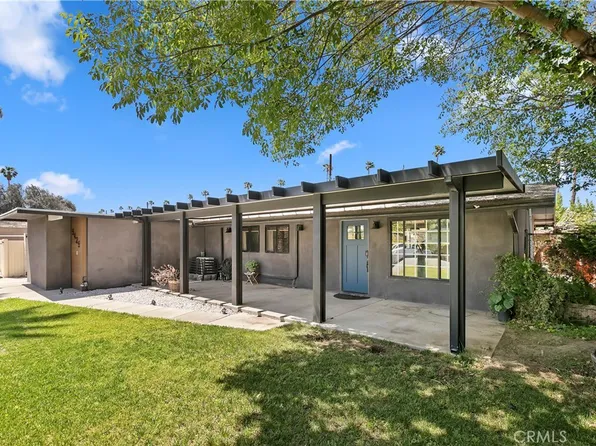 5425 Agnes Pl, Riverside, CA 92504