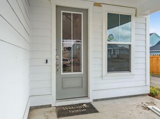 141 Archdale St, Summerville, SC 29486