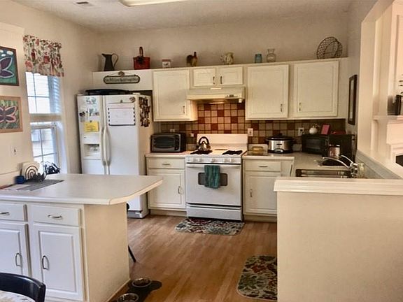 5th image of 4645 Valais Ct Unit 77