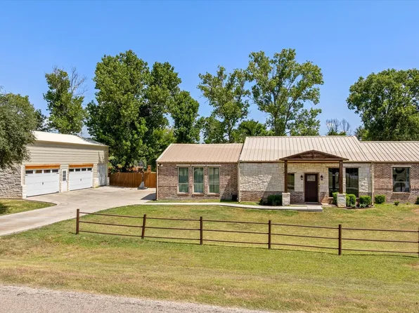 3119 Bob White Dr, Granbury, TX 76049