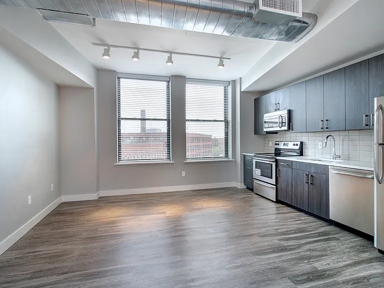 23 Central Ave — Photo 26