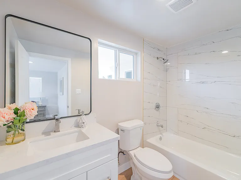 1248 N Bonnie Beach Pl — Photo 19