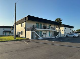 243 Sailfish Dr E, Atlantic Beach, FL 32233