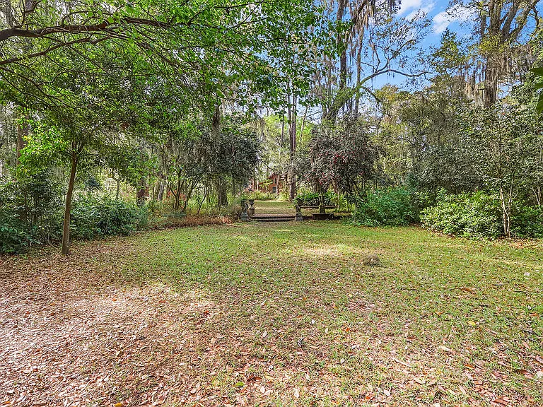1321 Azalea Ave — Photo 7