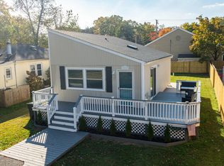 1634 Elkridge Dr, Edgewater, MD 21037