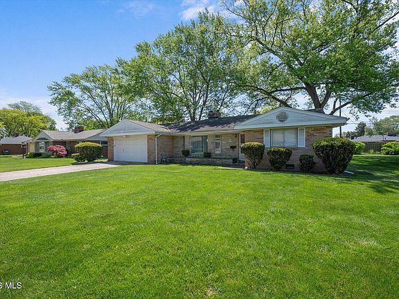 3rd image of 3615 Denise Dr