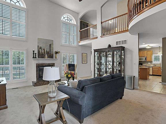 5th image of 15494 Jost Estates Dr