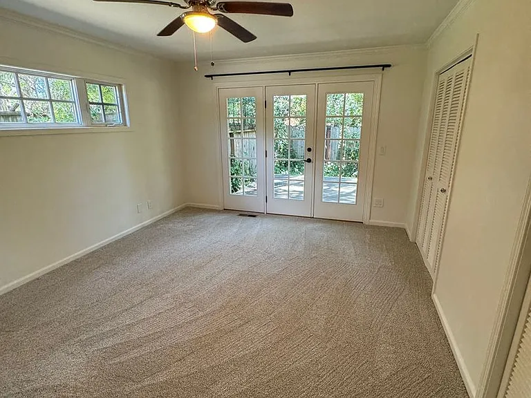 21 Village Dr — Photo 20