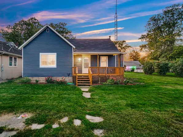 151 Prairie St, Wellington, IL 60973