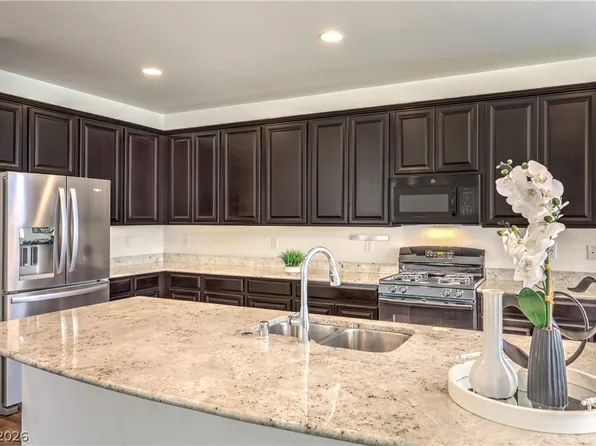 10866 Buzzards Bay Ct, Las Vegas, NV 89179