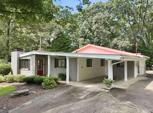 3532 Wesley Dr, Gainesville, GA 30506