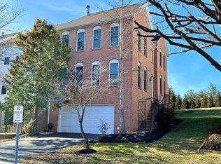 21201 Millwood Sq, Sterling, VA 20165
