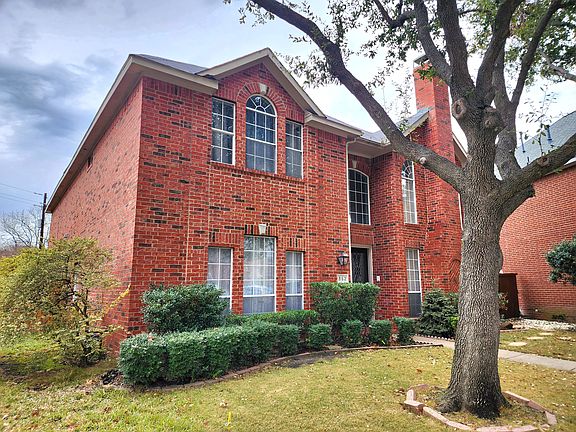 2nd image of 862 Cheshire Dr