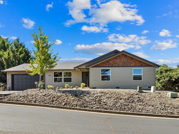 374 Bentgrass Ct, Sutherlin, OR 97479