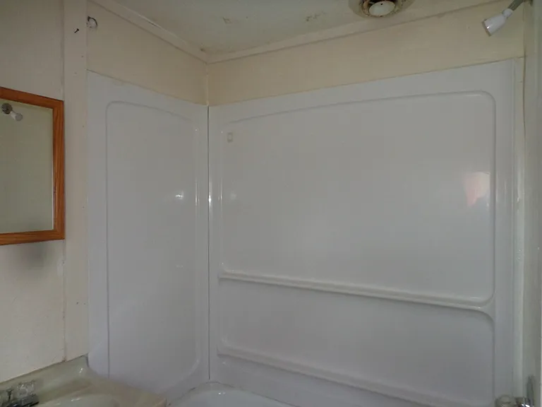 432 N Grand Ave — Photo 4