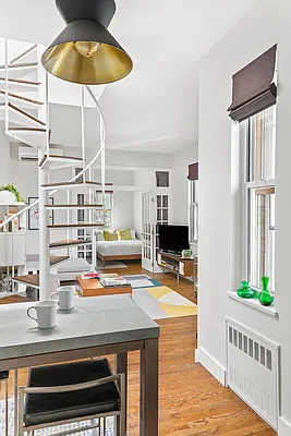 Sold by Compass | media 5