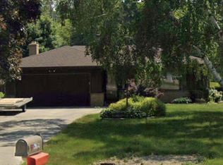 6731 Novak Rd, Racine, WI 53402