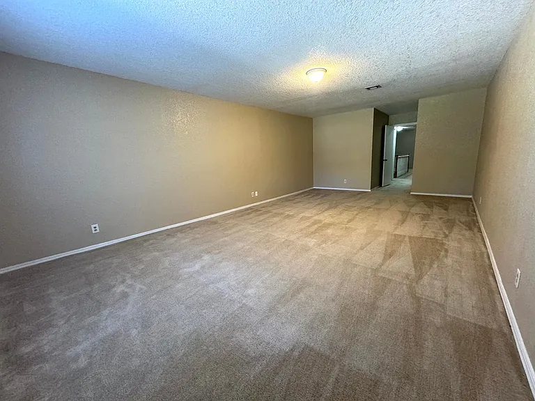 8406 S Gary Ave — Photo 36