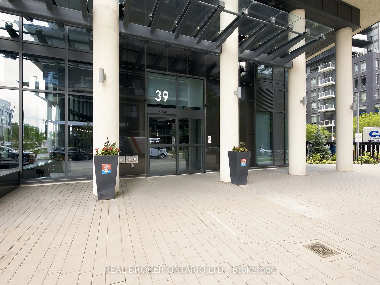 1 bed, $2,200 — Photo 2