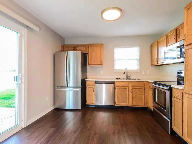 1580 Cold Spring Dr — Photo 8