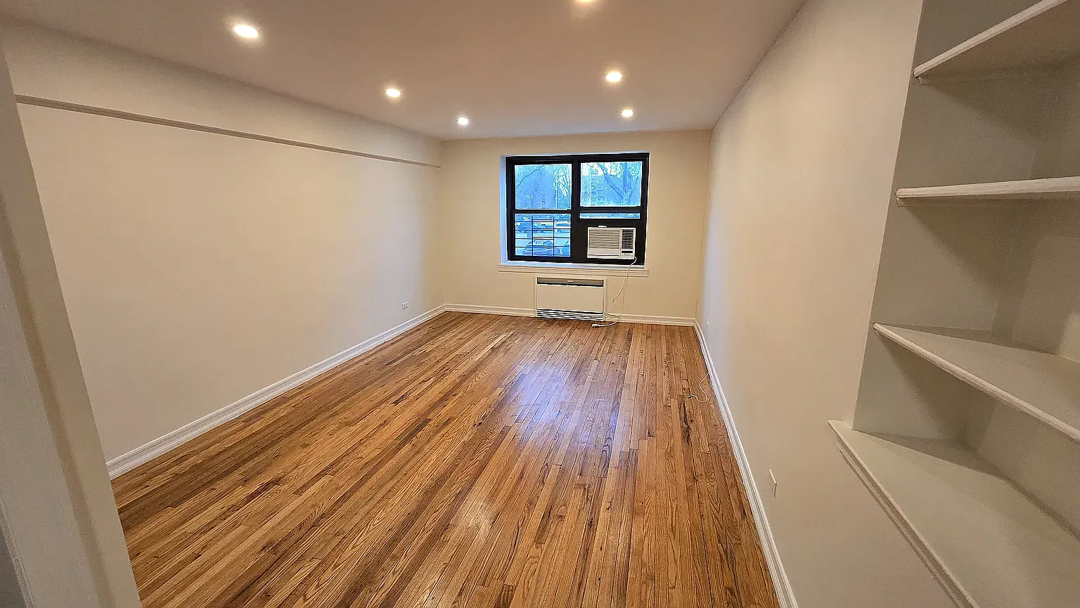 212-08 75th Avenue — Photo 1