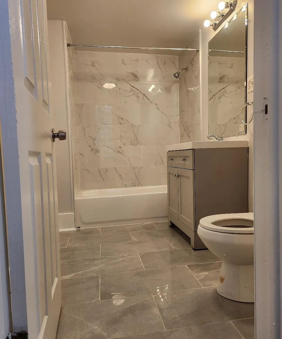 2 bed, 900 sqft, $1,400 — Photo 4