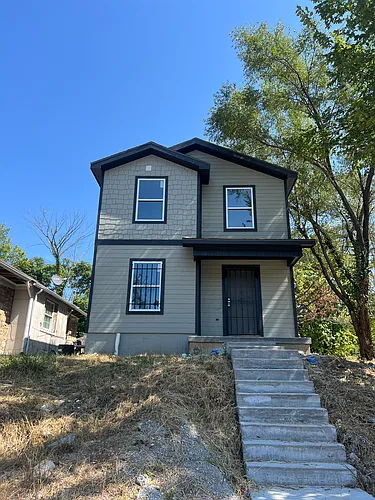 4045 Flora Ave Photo 1