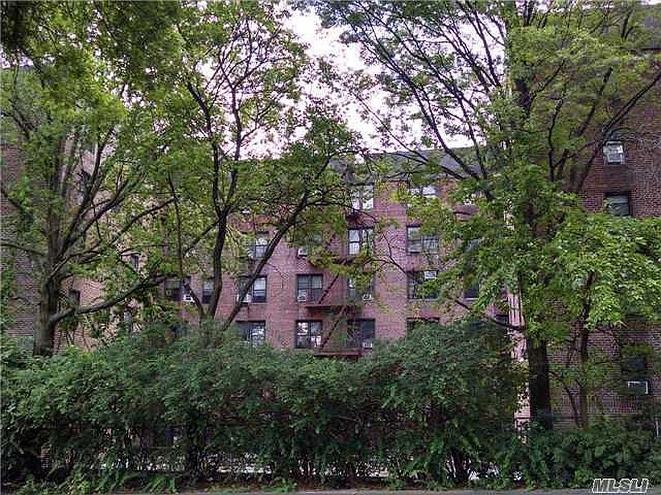 2nd image of 83-55 Woodhaven Blvd #4T