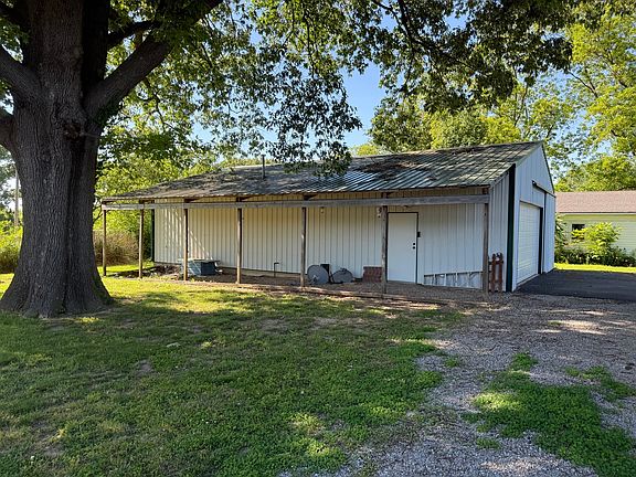 3rd image of 510 Zola Rd
