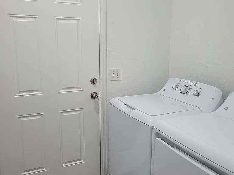 862 E Cherry Hills Way — Photo 7