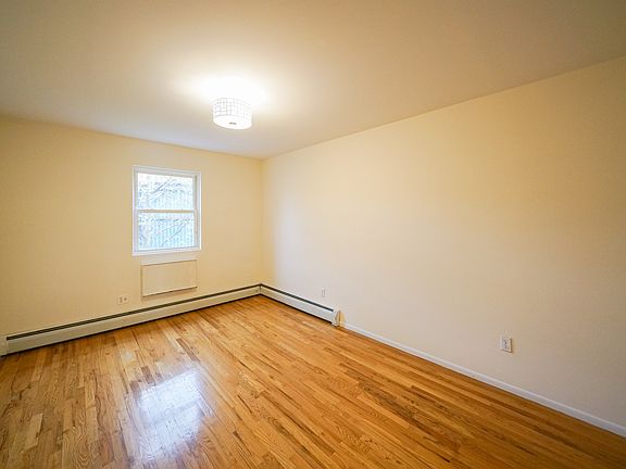2nd image of 25-38 Astoria Blvd #8