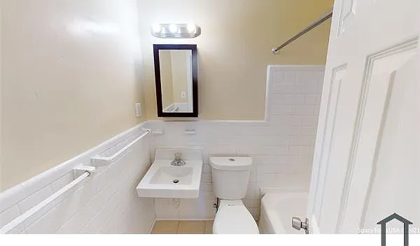 3 bed, $2,549 — Photo 3