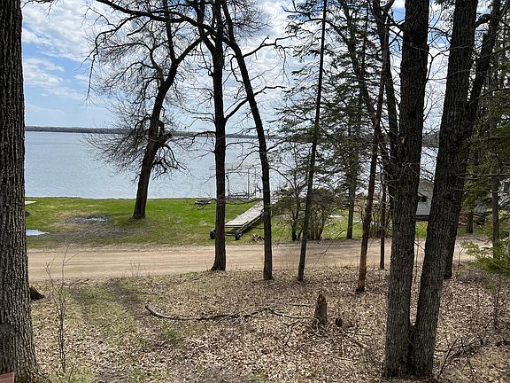 4th image of 35947 Whaleys Rd