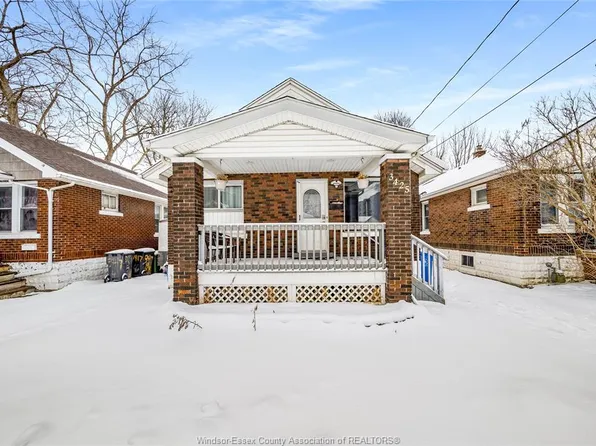 3425 Baby St, Windsor, ON N9C 1L6