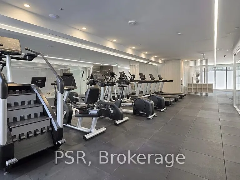 240 Markland Dr #511 — Photo 15