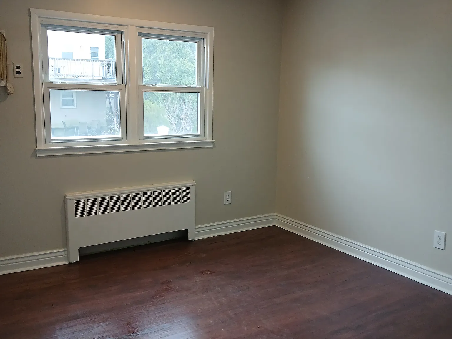 3 bed, 1500 sqft, $3,600 — Photo 2
