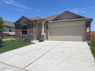 508 Waterway Ave, Hutto, TX 78634