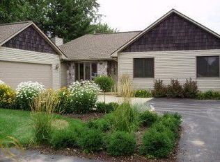 9521 Ridge Rd, Goodrich, MI 48438