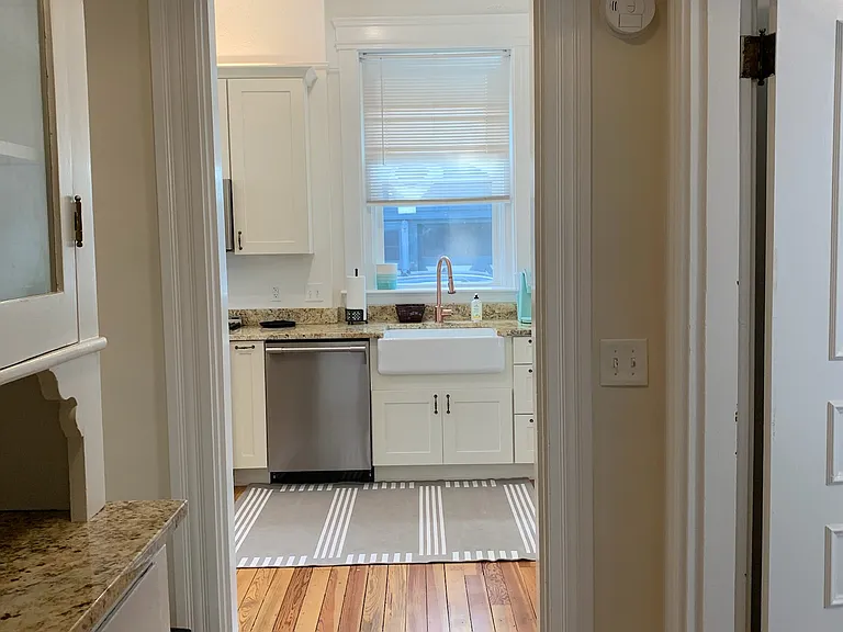 3835 Burwood Ave #1 — Photo 13