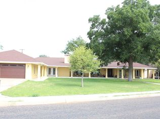 903 Golf Course Rd, Andrews, TX 79714