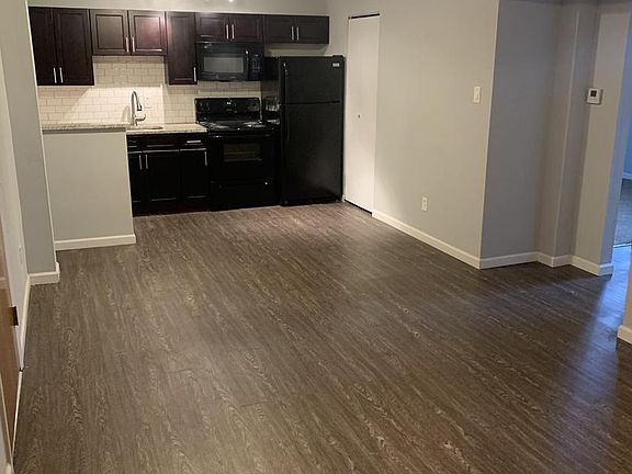 5th image of 7221 Anna Ave APT N